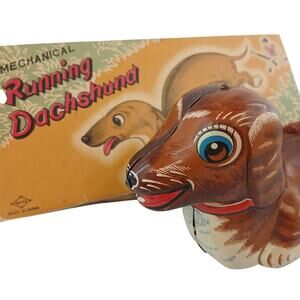 Vtg 1960’s Mechanical Running Dachshund Tin Toy Dog with Box Japan Wind-Up Rare